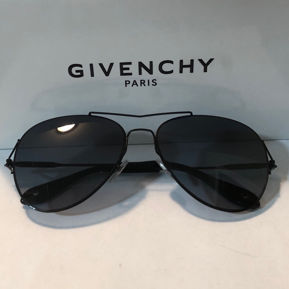 Givenchy Sunglasses - Black